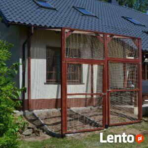 Montaż siatki na balkon na okno Łódź , jak wykonać ?