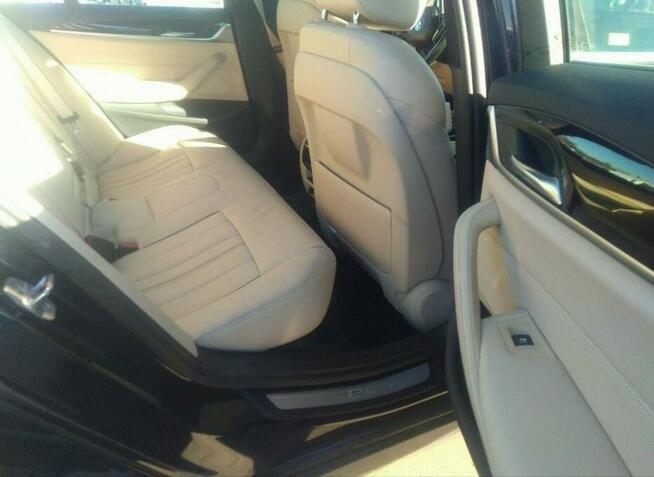 BMW 530 2018, 2.0L, Plug-In Hybrid, porysowany lakier