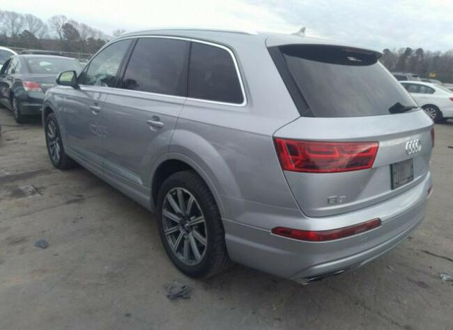 Audi Q7 2017, 3.0L, 4x4, PRESTIGE, porysowany lakier
