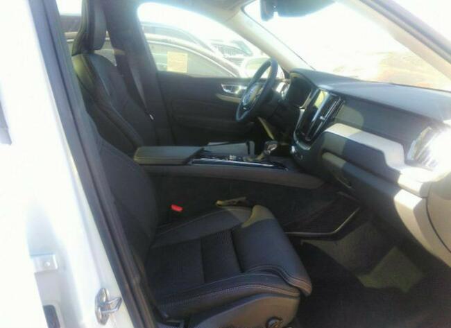 Volvo XC 60 2021, 2.0L, INSCRIPTION, po kradzieży