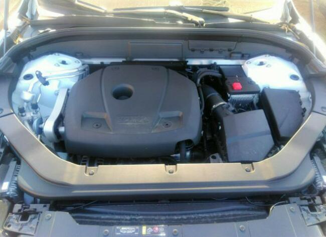 Volvo XC 60 2021, 2.0L, INSCRIPTION, po kradzieży