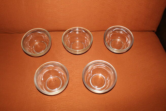 Miseczki szklane lata 70 5 szt Stan BDB