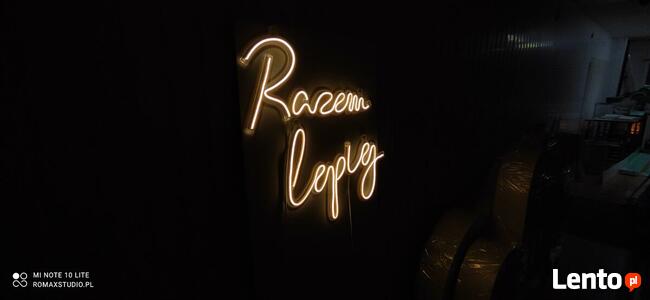 Ledon, neon, razem lepiej, Miłość