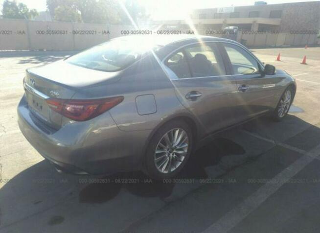 Infiniti Q50 2020, 3.0L, 4x4, LUXE, po kradzieży