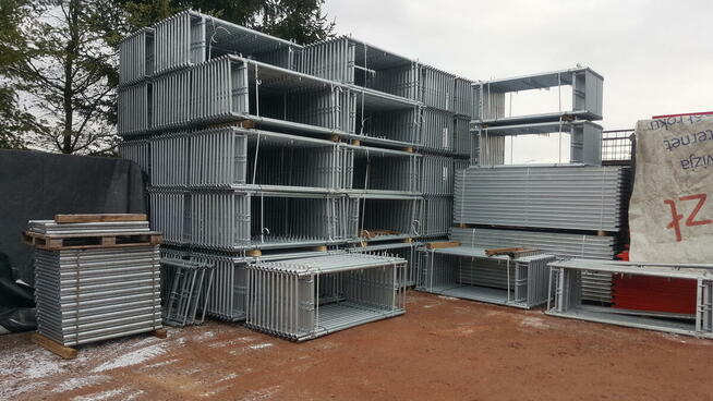 Rusztowanie Plettac nowe 100 m2 dotacje