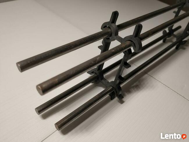 Jarzma z plastiku do słupków szczelinowych z felcem