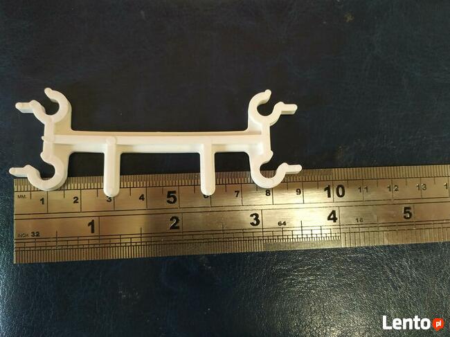 Strzemiona z tworzywa do słupków ogorodzeniowych z felcem