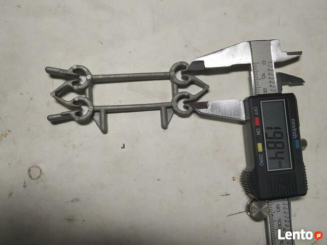 Strzemiona zbrojeniowe do słupków betonowych jarzma