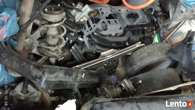 Renault Laguna II 2,2DCI 2003r. wszystkie części