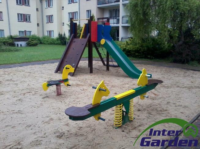 Dostawa i wymiana piachu w piaskownicach i placach zabaw