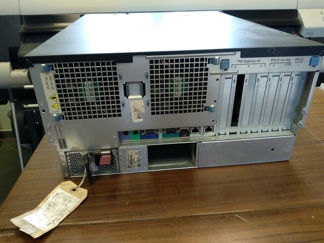 Serwer HP z systemem Windows Serwer 2003R2