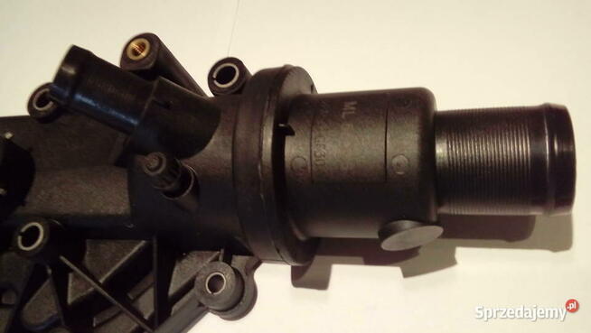 Termostat Renault 1.4/1.6 16V 2004- zamiennik OE;8200700092