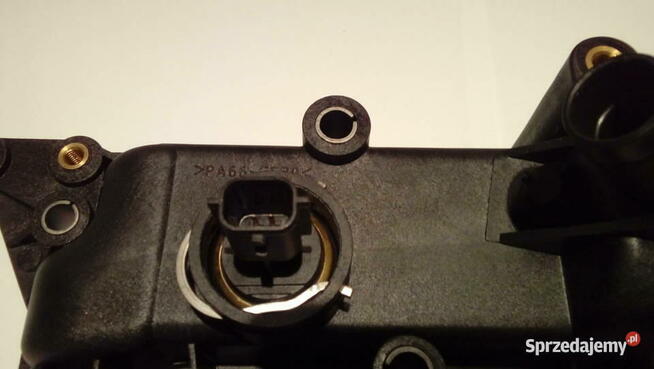 Termostat Renault 1.4/1.6 16V 2004- zamiennik OE;8200700092