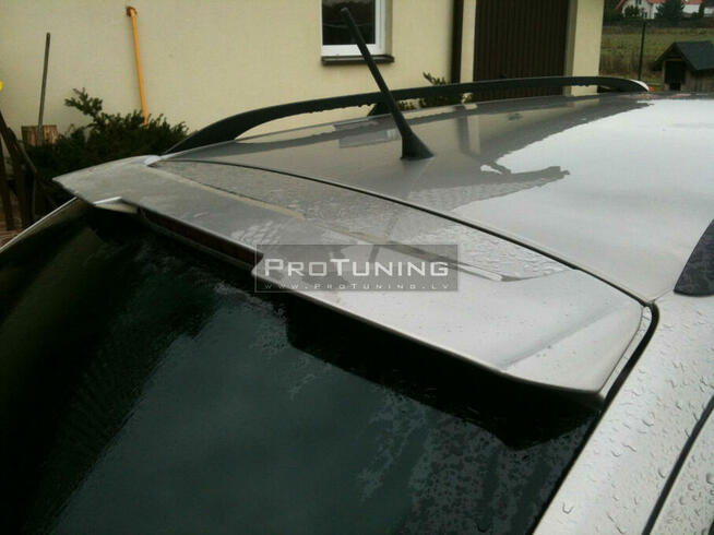 SKODA OCTAVI 2 KOMBI SPOIER DASZEK RS