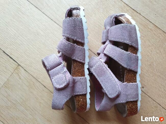 Różowe letnie sandałki Resserved Couture rozm 18/19