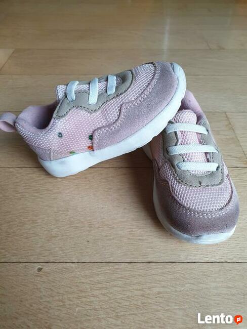 Buty sportowe z imitacji zamszu, skóry i siateczki roz. 20 R