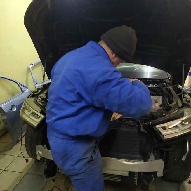 Euro-Car Serwis Blacharsko Lakierniczy Mechanika pojazdowa