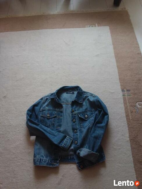 Sprzedam kurtkę dżinsową