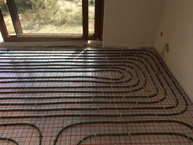 Ogrzewanie podłogowe + instalacja wodna