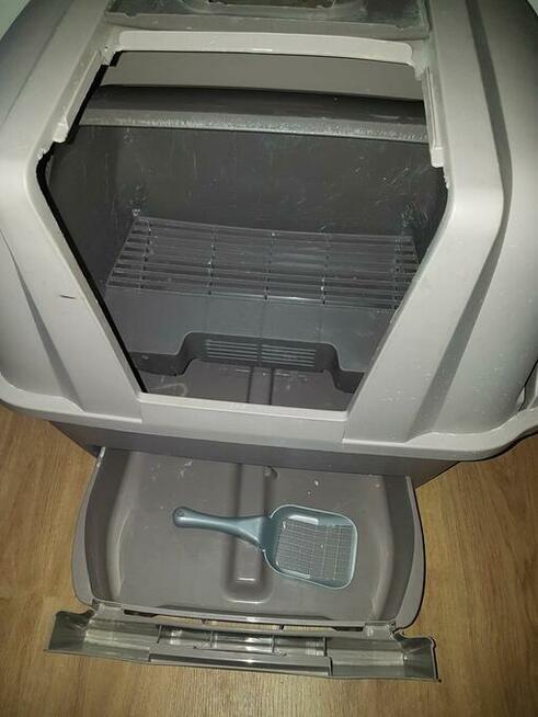 Kuweta samoczyszcząca