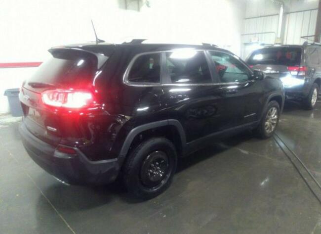 Jeep Cherokee 2021, 3.2L, 4x4, LATITUDE LUX, po kradzieży