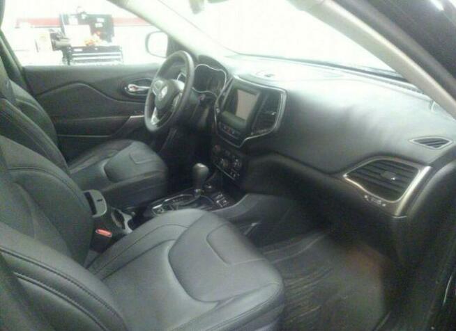 Jeep Cherokee 2021, 3.2L, 4x4, LATITUDE LUX, po kradzieży