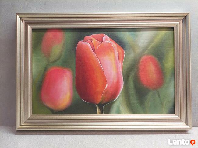 Kwiaty w jasnozłotej ramie ( trzy obrazy)