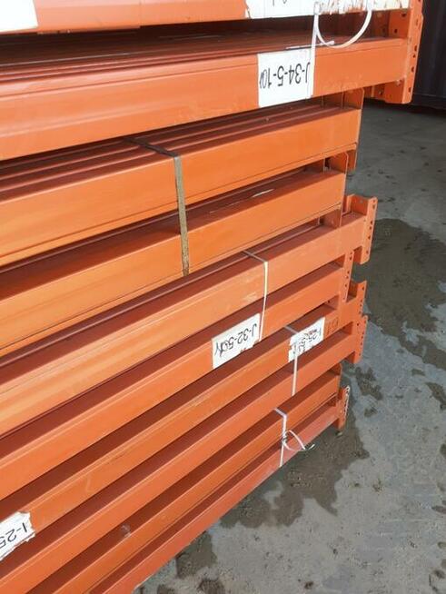 Używane regały Mecalux do magazynu