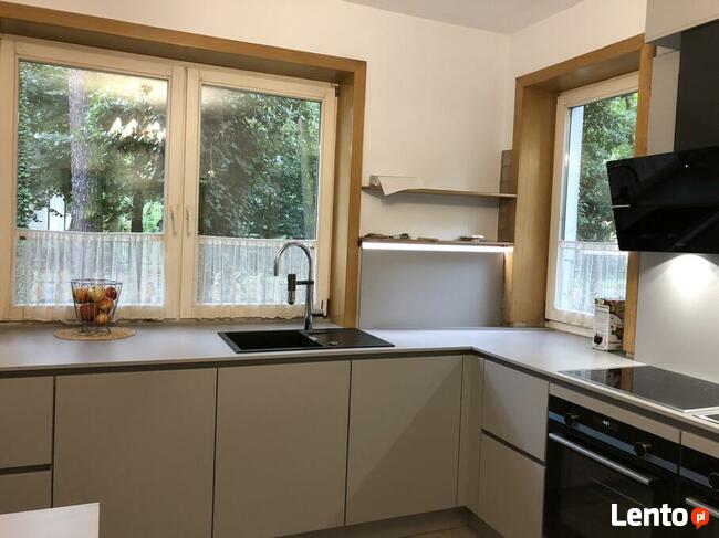 Bezuchwytowe niemieckie meble kuchenne Nobilia