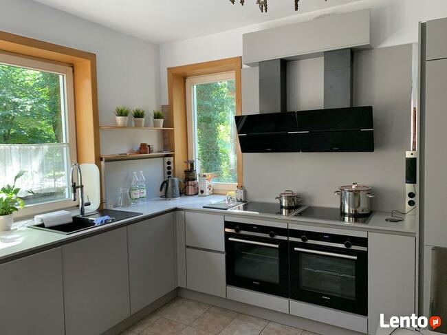 Bezuchwytowe niemieckie meble kuchenne Nobilia