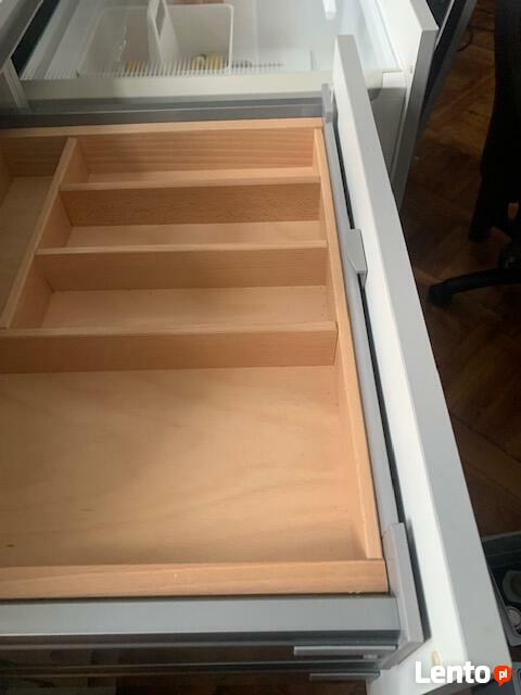 Bezuchwytowe niemieckie meble kuchenne Nobilia