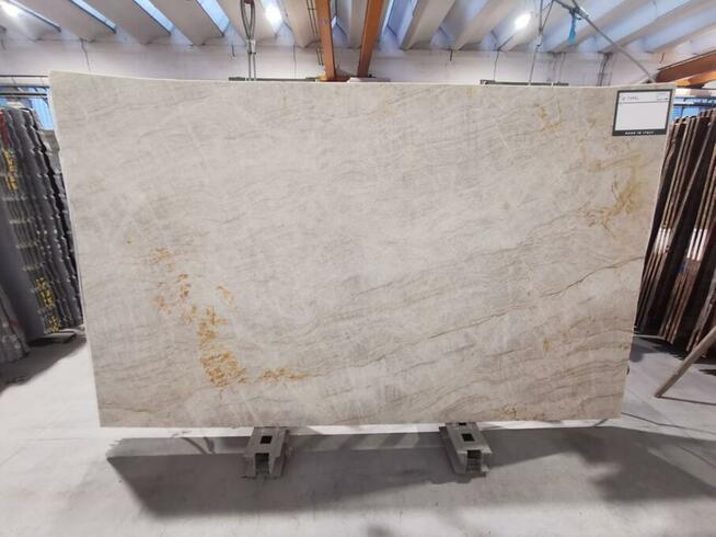 Kamień marmur granit konglomerat na blaty posadzki