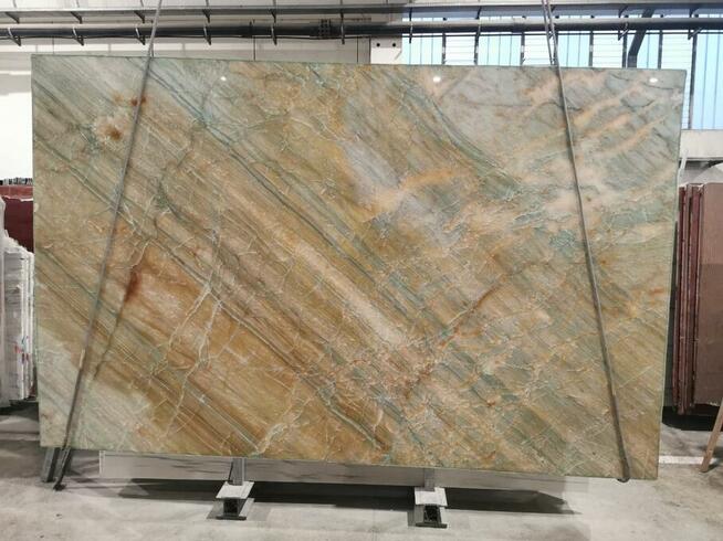 Kamień marmur granit konglomerat na blaty posadzki