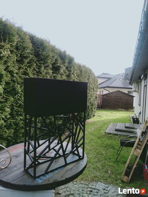 Nietuzinkowa Donica producent Belsoo