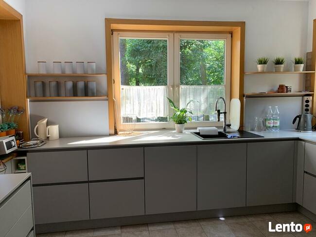 Bezuchwytowe niemieckie meble kuchenne Nobilia