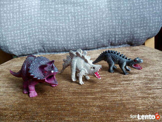 3 małe dinozaury