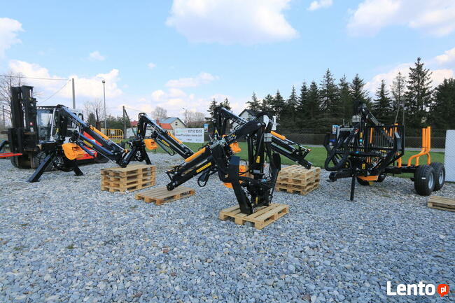 Przyczepa Leśna do URSUS 330 Country 5t Żuraw Dźwig 4,3m TUZ