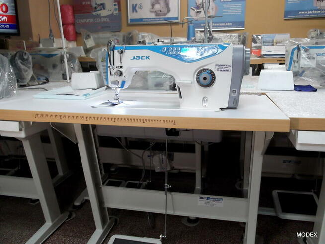 Stębnówka Juki DDL 8700--Nowość maszyny do szycia. DOTACJE