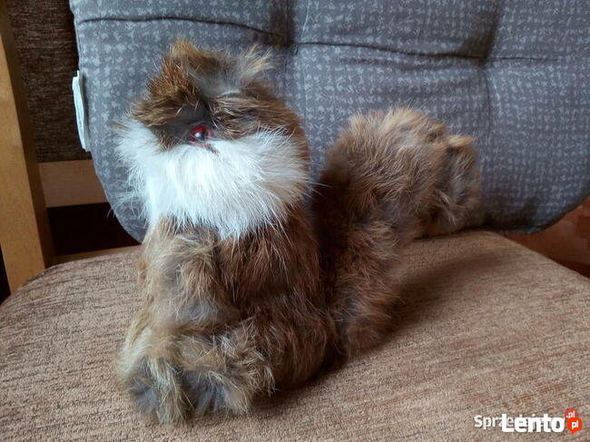 Używany pluszak wiewiórka