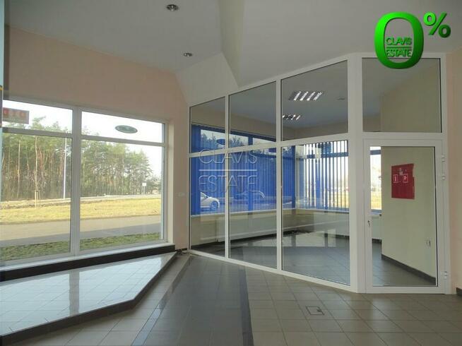 Budynek usługowo-handlowy przy obwodnicy