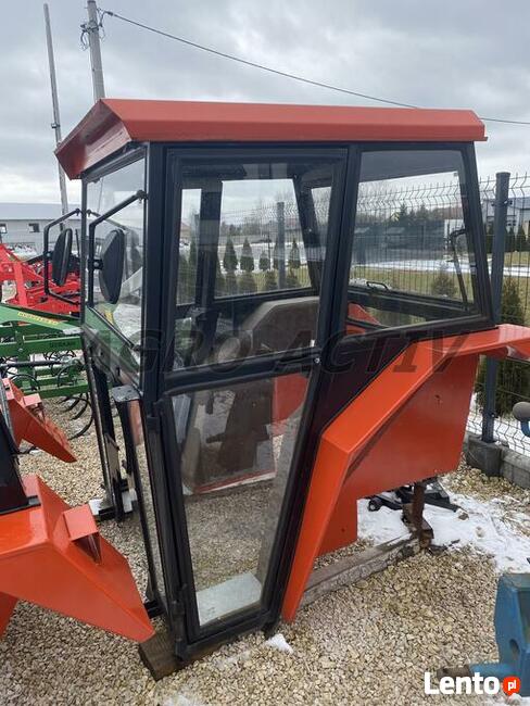 Kabina Ciągnikowa Do MF 255 DOSTAWA