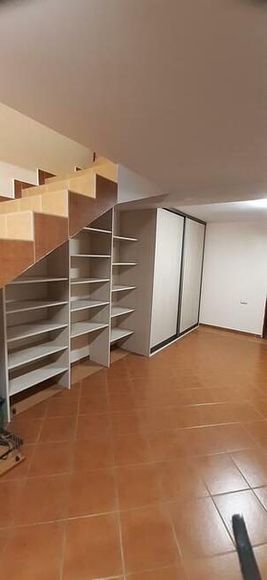 ZABUDOWA WNĘK, SZAFY NA WYMIAR, GARDEROBY