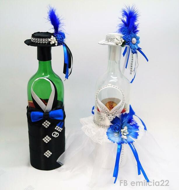 Szampański komplet. Ubranka na butelki Ślub