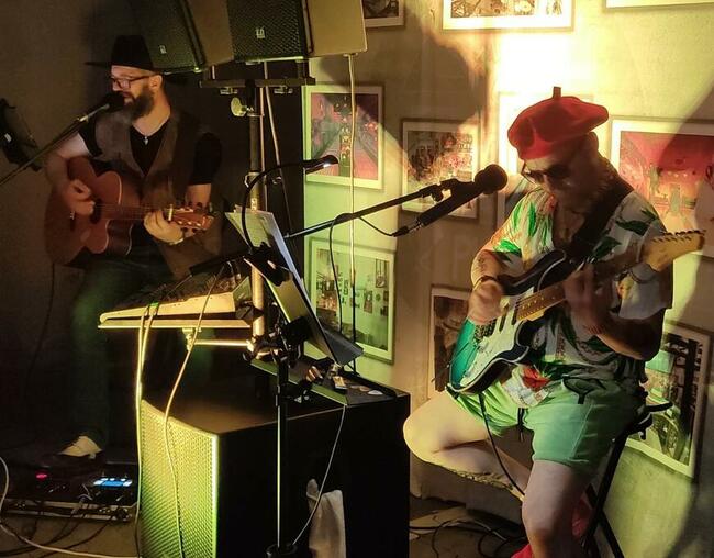 Zespół P.M.Live Sound. Muzyka na każdą okazję i kieszeń