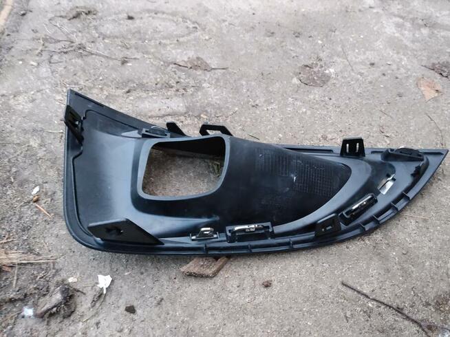 Sprzedam kratkę zderzaka przedniego peugeot 3008 strona R