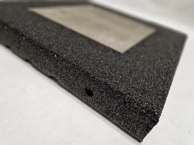 Płyta gumowa z betonen, świetna sprawa do ogrodu na dróżke ,