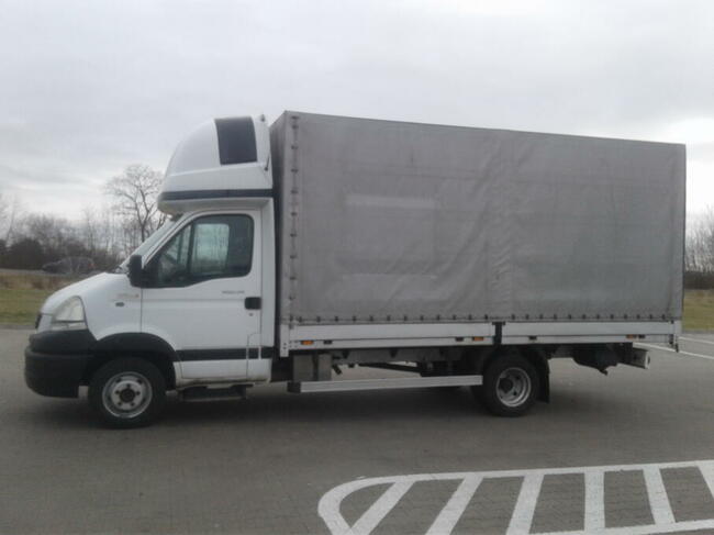 Opróżnianie Mieszkań Domów Wywóz Gabarytów Mebli Śmieci