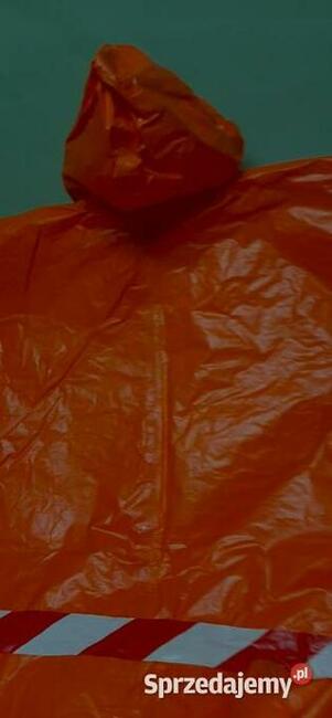 Odsprzedam 4 kpl. Kombinezony- wodno i wiatro odporne