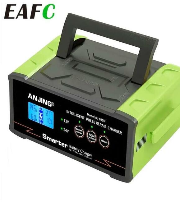 prostownik automatyczny 300{W 150Ah