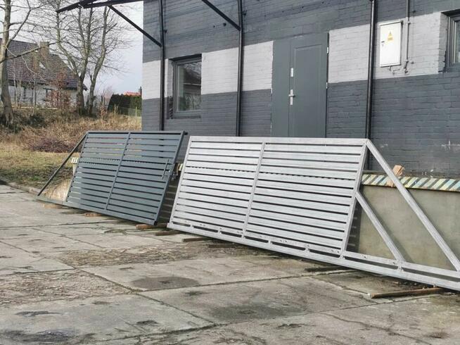 Profil bramowy jezdny 80x80x5 6m OCYNKOWANY Stal szyna